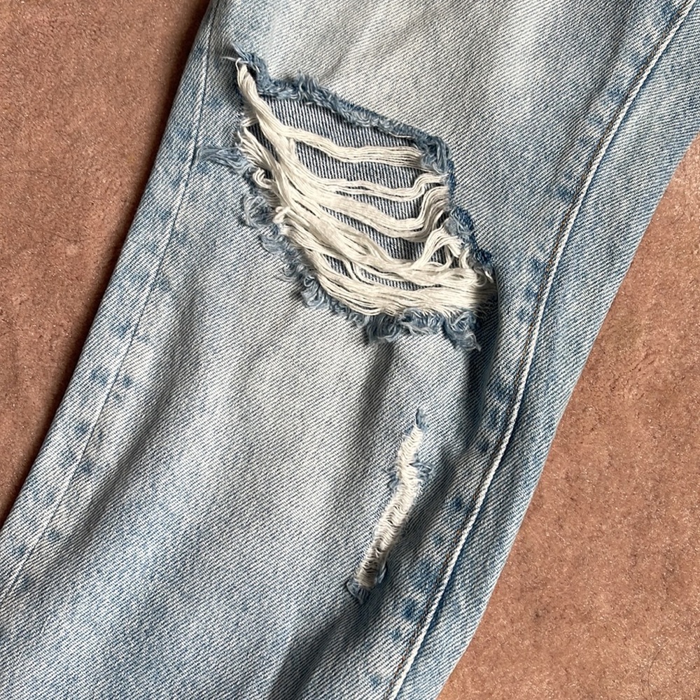 H&M Jean - Picture 8 of 16